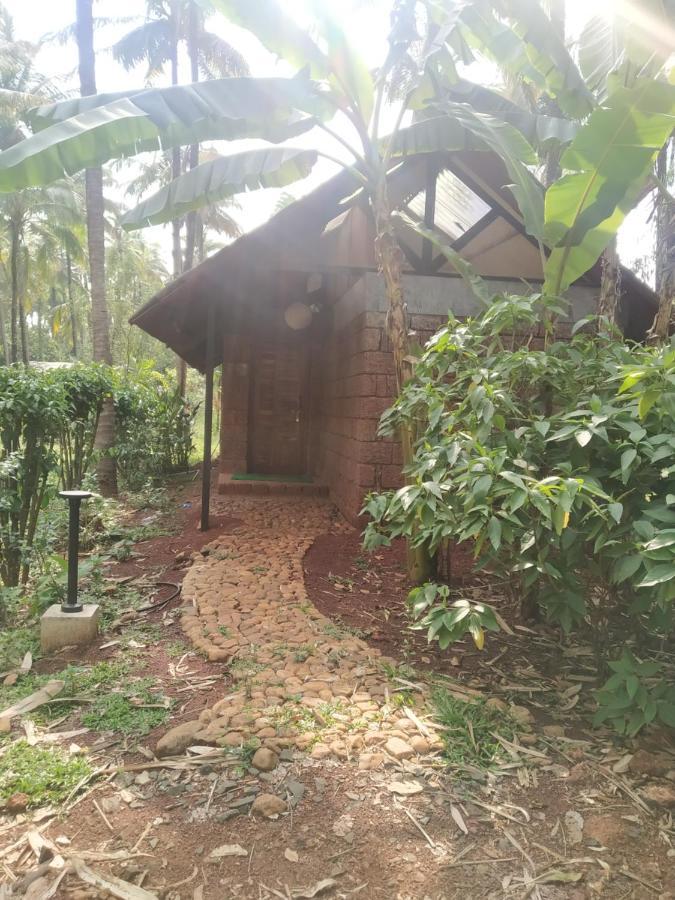 The Orchard Resort Belgaum Eksteriør bilde