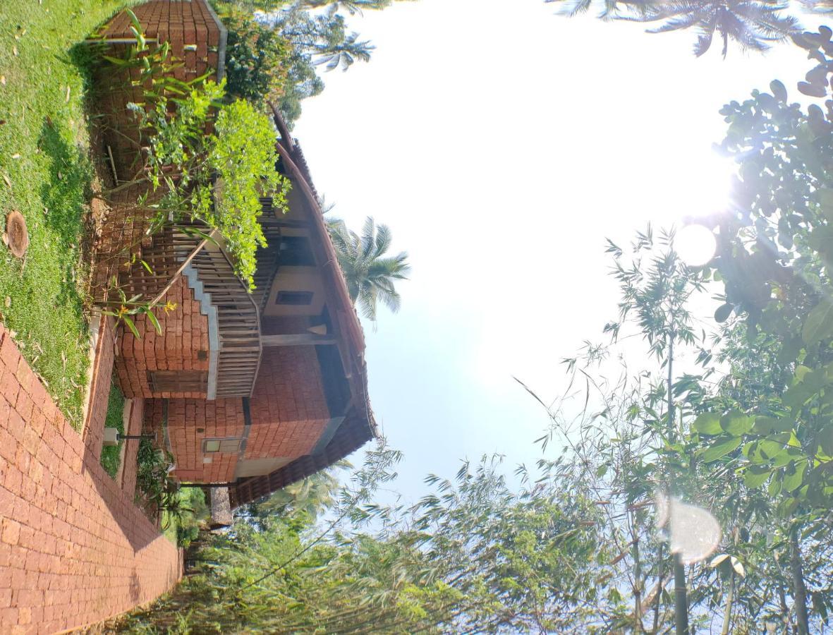 The Orchard Resort Belgaum Eksteriør bilde